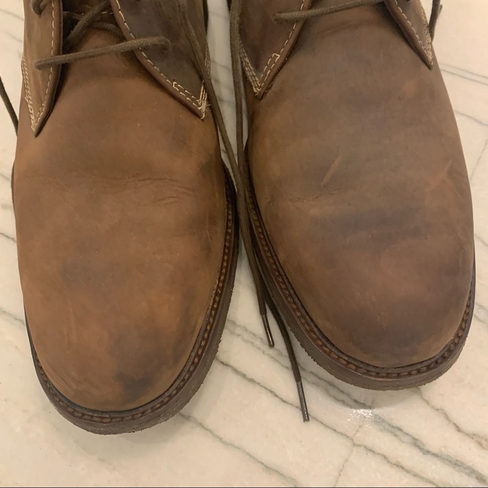 Johnston & Murphy Nubuck Leather  Low Tie Boots - Picture 12 of 14